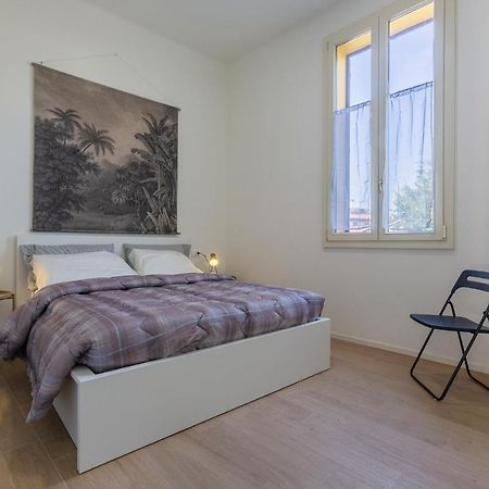 Accademia Delle Belle Arti University Apartment Bologna Bagian luar foto