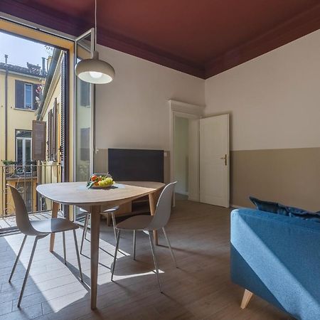 Accademia Delle Belle Arti University Apartment Bologna Bagian luar foto